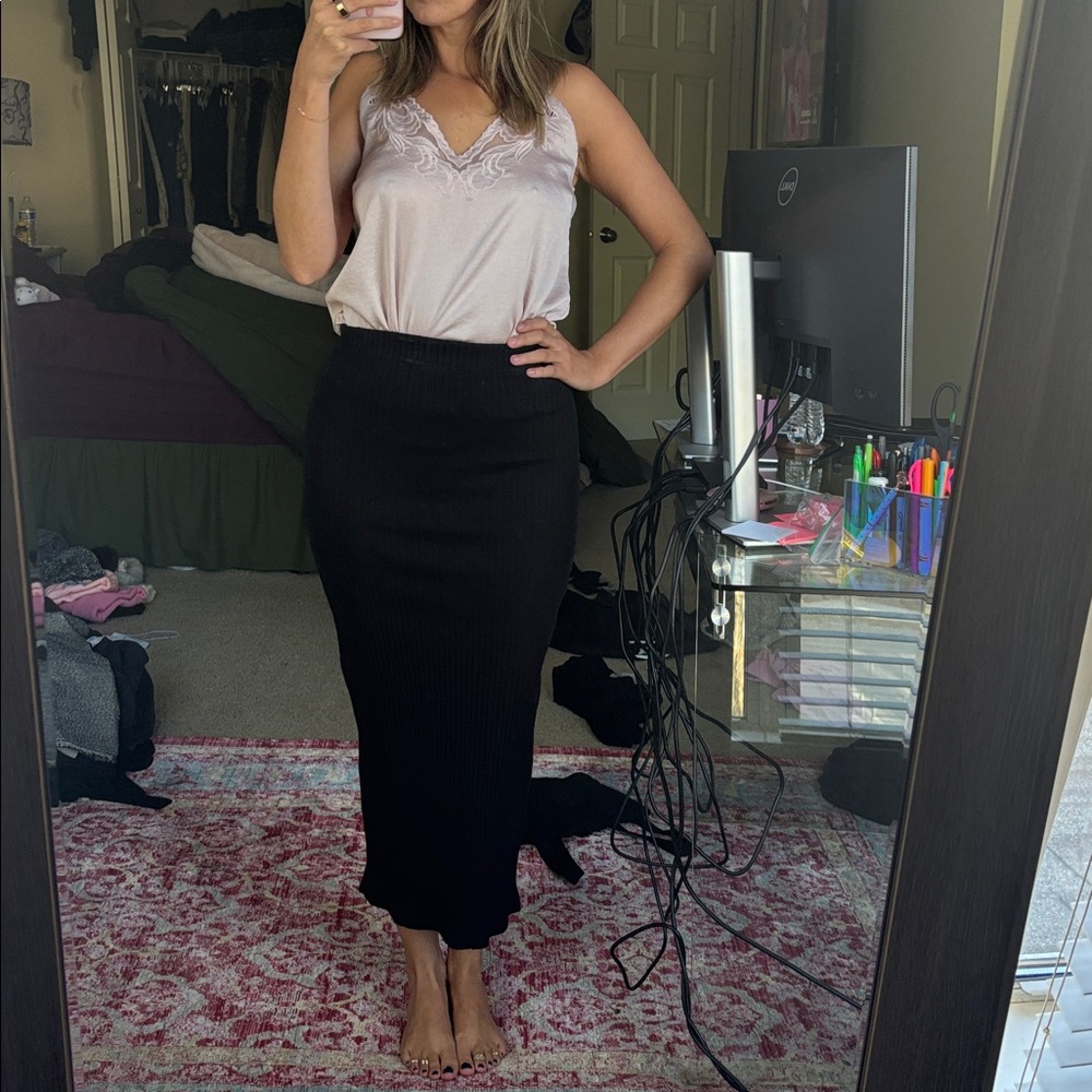 Zara Black Ribbed Maxi Pencil Skirt with Slit